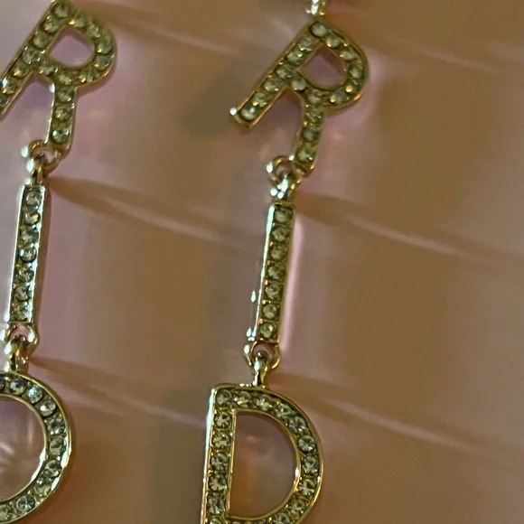 Packed Party Bride Earrings - Picture 3 of 3